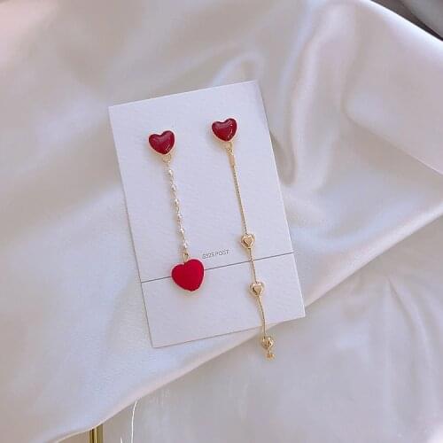 Vigorous Girl Asymmetric Little Red Heart Cute Earrings Fashion Temperamental Long Heart-shaped Alloy Tassel Earrings Gorgeou
