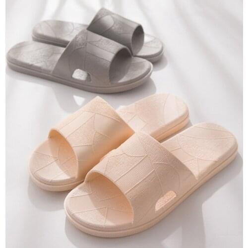 Summer Home Sandals Bathing Non-slip Soft Flip Flops Indoor Bathroom Slides Family Couples Home Shoes Slippers Unisex Indoor
