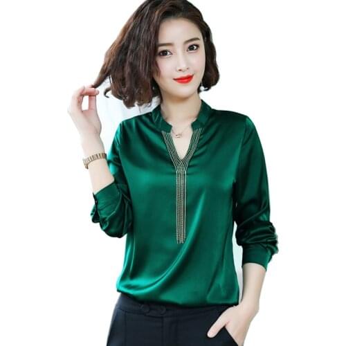 2020 Spring Women Fashion Long Sleeves Pearl Tassel Satin Blouse Vintage Femme VNeck Street Shirts Elegant Imitation Silk Blouse