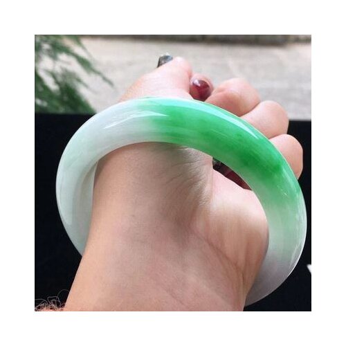 Zheru Jewelry Natural Burmese Jadeite Light Green Two-tone 54-64mm Bracelet Elegant Princess Jewelry Best Gift for Mother and Gi