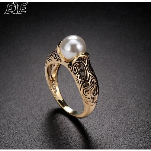 1PC Fashion Vintage Pearl Ring Gold Jewellery Costume Jewelry The King Ring Gives A Gift To A Woman Party Wedding Large Pearl Ri