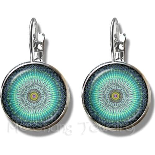 Vintage Flower Of Life Earrings Mandala Elegant And Complex Pattern Silver Plated Stud Earrings Round Glass Women Cabochon
