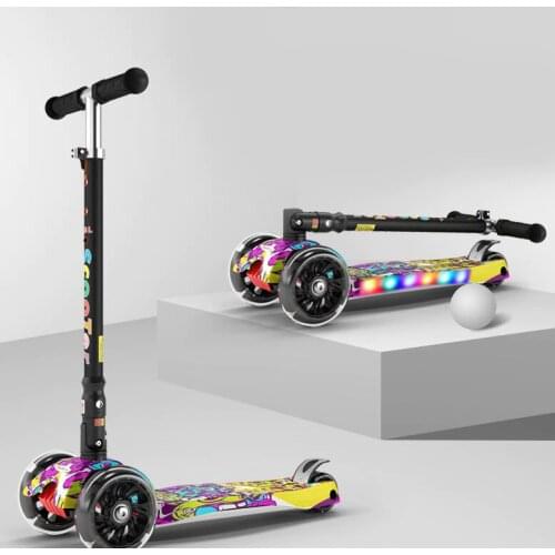 F01 scooter the 3 round of the four round of graffiti childrens scooter 3 years old 2 years old baby 6 years old baby breastst