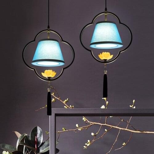 Japanese new Chinese pendant lights Chinese wind lotus lamp fabric classical aisle lamp restaurant bedroom bedside lamp LB030305