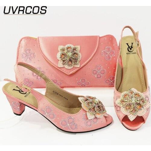 Ladies Sweet Pink Color Italian Shoes and Bag Set Decorated with Appliques Matching Shoes and Bag Set In High Heels for Party