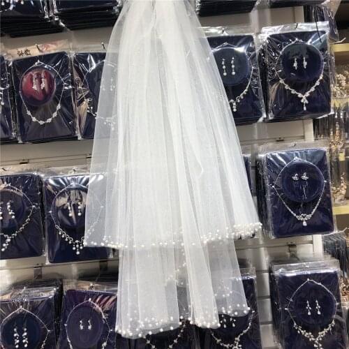 Two-Layer Short Wedding Veil Bling Bling White Veil Face-Covered Pearls Edge Mesh Bridal Veil with Comb Two Tiers Veil