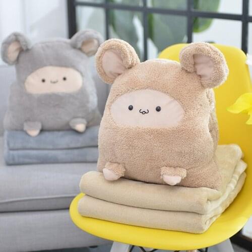 Pillows are used for two-use office nap pillows in one-in-one car with blankets three-in-one winter