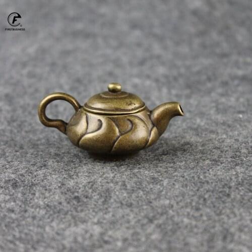 Antique Bronze Tea Pet Decoration Mini Small Teapot Cast Brass Pots Small Kung Fu Tea Home Decoration Ornaments Vintage Tea Pet