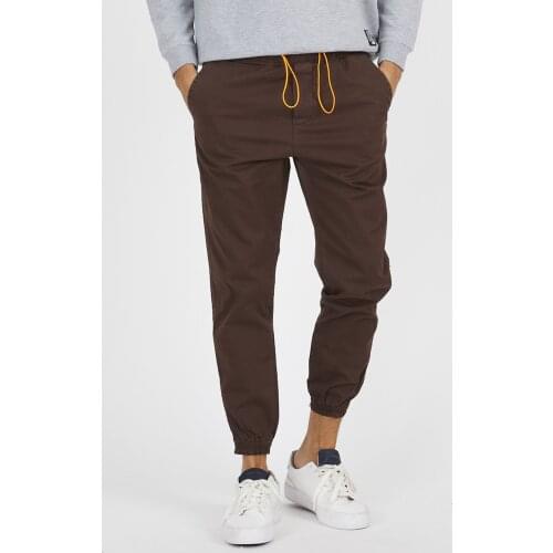 Denim Republic Mens Brown Gabardine Jogging Trousers Mens Casual Solid Trousers Slim Pencil Pants 2021 Thin Jogging