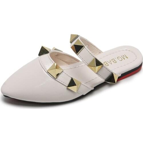 Girls Pointed Flat Half Slippers Spring and Summer New Fashion Anti-kick Rivet Slippers Childrens Outerdoor Casual Slippers