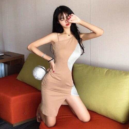 Model real shot 2019 new fashion temperament word slant shoulder strap dress Slim sexy split stitching package hip slim dress