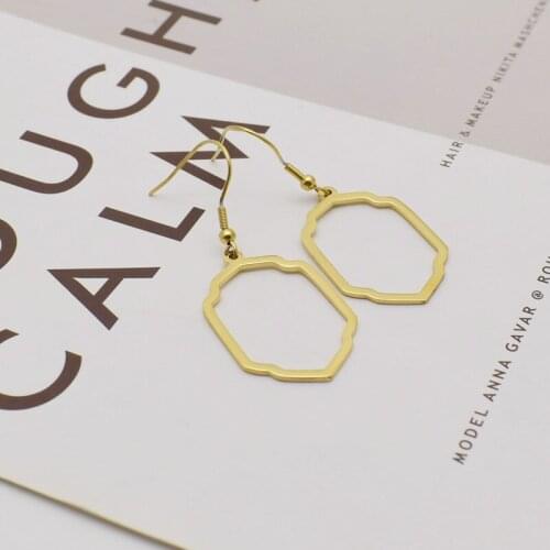 New European and American titanium steel creative polygonal earrings European and American simple joker earrings