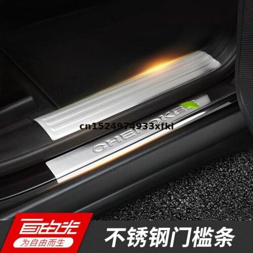 For JEEP Cherokee 2014-2018 High-quality stainless steel Door Sill Cover Welcome Pedal Trim Car-styling Accessories
