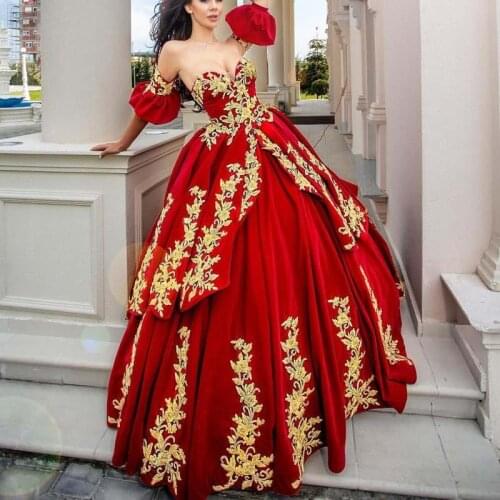 Stunning Gold Embroidery LaceRed Prom Dresses 2021 Detachable Short Poiet Sleeves Cheap Evening Formal Gowns Pageant