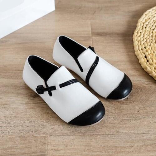 LLOGAI Rimocy Soft Pu Leather Flats Women Comfortable Round Toe Low Heel Loafers Shoes Woman Non Slip Ladies Shoes and Sandals