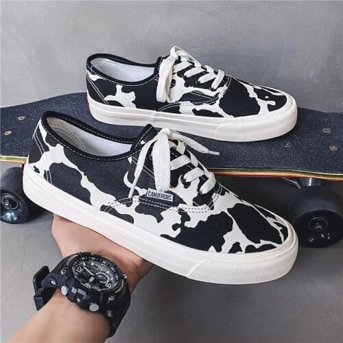 2021 Superstar Men Canvas Shoes Animal Print Skateboard Shoes Men Casual Plimsolls Streetwear Leopard Sneakers Men Espadrilles