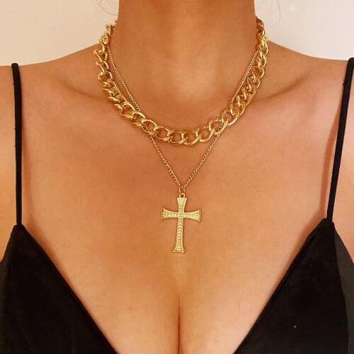 European and American hot selling jewelry with simple retro metal double cross snake coin portrait pendant necklace for women