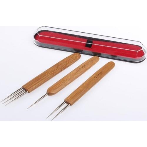 Xtrend 3pcs/lot Wooden Crochet Braid Needle Use For Hair Extension Tools Wig Hook Needle Threader Knitting Crochet Needle 0.5mm