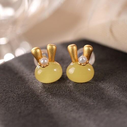 Natural 925 sterling silver gilt rabbit inlaid pearl amber simple lovely amber women earrings