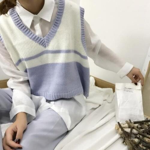 Female Casual Sweater Vest Spring and Autumn Pullover Vest Womens V-neck Loose Striped Color All Match High Waist Wool Sweaters