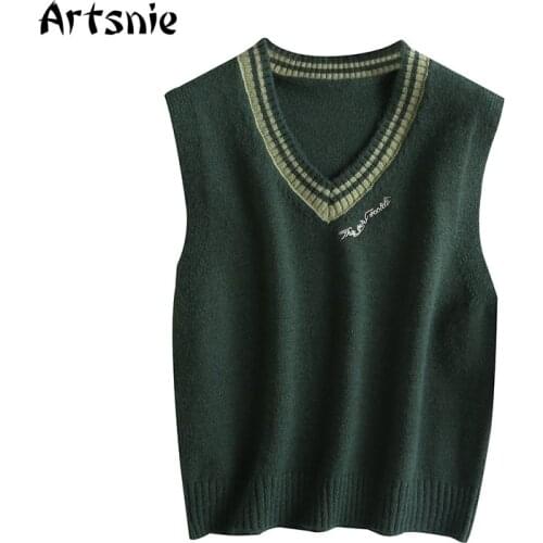 Artsnie Letter Embroidery Sweet Women Sweater Vest Winter V Neck Sleeveless Pull Femme Vintage Casual Sweaters Jumper Mujer