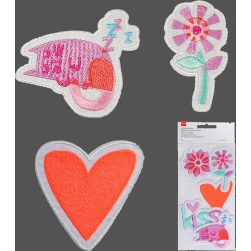 1 PCS Pink Flower Cat Embroidered Iron on Patches for Clothing DIY Stripes Clothes Patchwork Sticker Custom Heart Applique