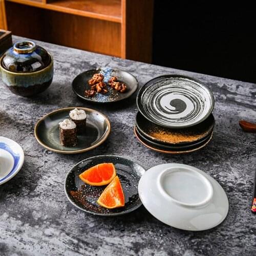 4pcs Japanese Style Ceramic Seasoning Dishes Round Condiment Plate Soy Sauce Tray Sushi Plates Kitchen Tools Tableware