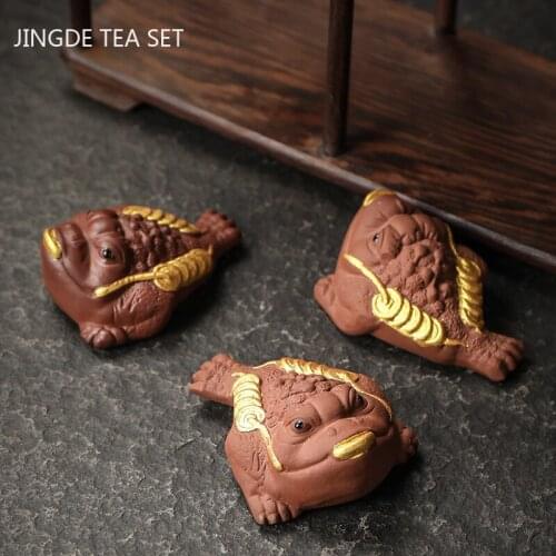 Chinese Fingertip Purple Clay Tea Pet Lucky Golden Toad Ornaments Desktop Handmade Crafts Home Tea Set Decoration Accessories