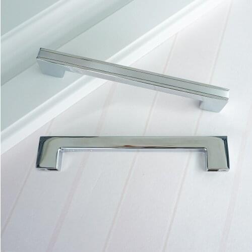 6.3'' (Hole to Hole) Zinc Alloy Furniture Handles for Cabinets and Drawers Silver Kitchen Accessory Modern Wardrobe Pulls Knobs