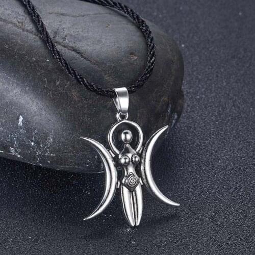 CHENGXUN Triple Moon Goddess Necklace for Women Men Spiral Goddess Pendant Fertility Goddess Charm Pagan Witchy Jewelry Gift
