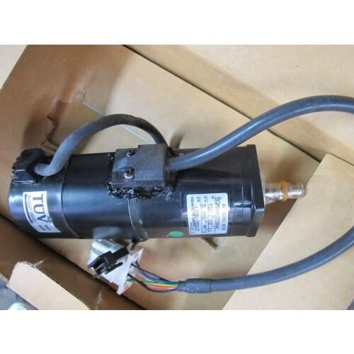 NEW&ORIGINAL AC SERVO MOTOR SGMAH-01BAA4C