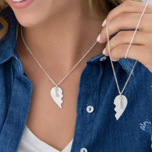 Personalized Broken Heart Necklace 2 Best Friends Couples Nameplate Necklace Jewelry Custom Friendship Valentines Day Gifts