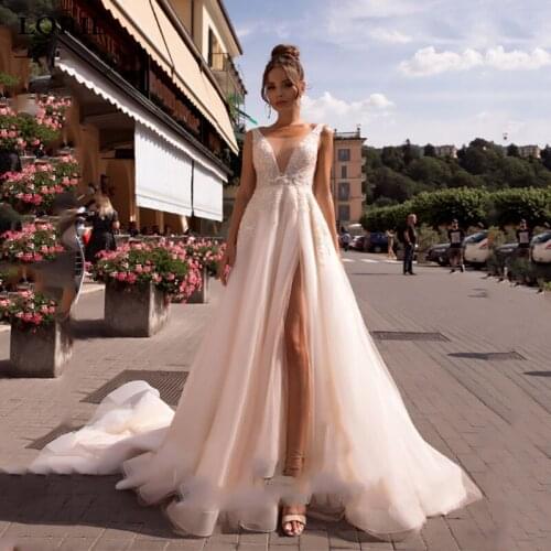 LORIE Sexy V Neck Lace Backless Princess Wedding Dress 2020 Light Pink Side Split Lace Appliques Bridal Gowns Vestido De Novia