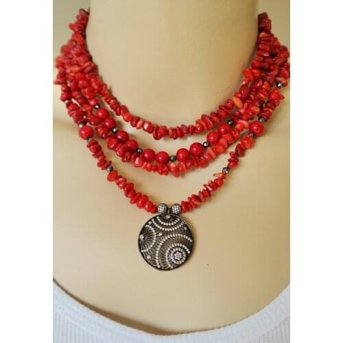 Black Zircon Prong Red Coral Natural Stone Design Necklace
