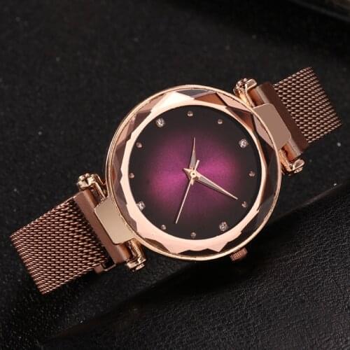 2019New Luxury Fashion Starry Sky Mosaic Diamond Quartz Mesh Belt Magnetic Buckle Ladies Watches Bracelet Quartz Wrist Watches