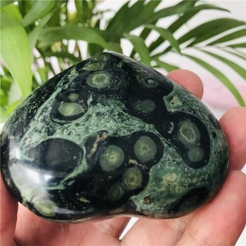 6-7cm natural malachite heart shaped stone for jewelry making design or gift