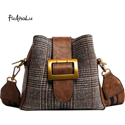 FuAHaLu New women hit the color lock buckle shoulder strap Messenger shoulder bag bulk wool bucket bag