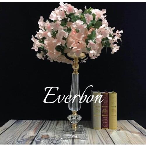 Creative hollow gold/ silver metal candle holder wedding table centerpiece flower vase rack home and hotel road lead decoration