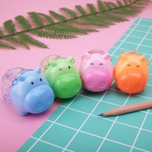 2021 New Mini Cute Cartoon Pig Pencil Sharpener School Student Stationery Kids Gift Hot qiang