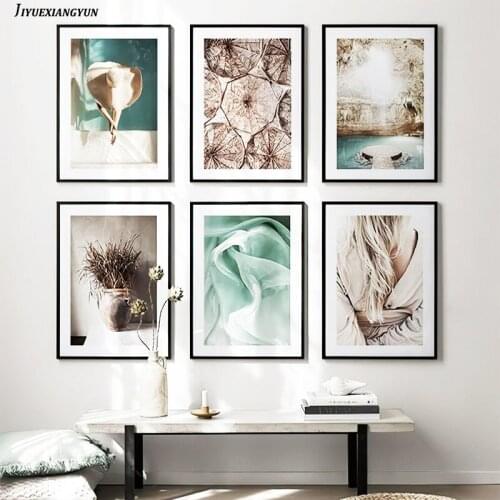 Canvas Painting Realistic Summer Sun Girl Nordic Poster Print Wall Art Picture Modern Living Room Decor and Bedroom Decoration