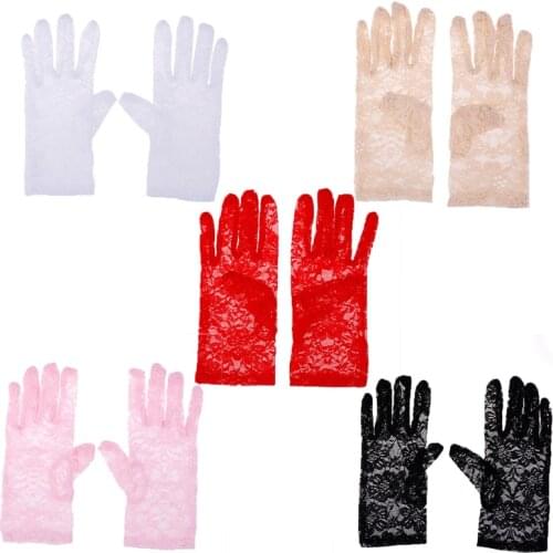 Hot 1Pair Spring And Summer Womens Thin Lace Sunscreen Gloves Female Sexy Lace Driving Gloves Ladys Short Uv Protection Gloves