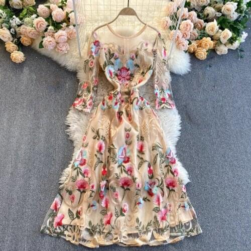 Luxury Ladies Three Quarter Sleeved Dress Summer High Waist Embroidered Flower Lace Patchwork Women Elegant Party Vestidos