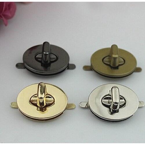 20pcs 24 x 30mm Purse lock gold silver brass Gun twist purse turn lock clutch clock