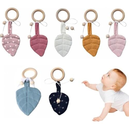 Baby Wooden Teether Ring DIY Leaf Shape Chewing Teething Nursing Soother Molar 24BE