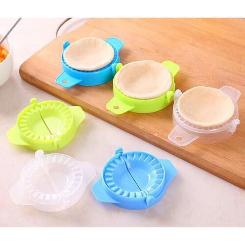 DIY Dumplings Tool Mold New Kitchen Dumpling Maker Device Portable Dumpling Mold Kitchen Accessories Baking Molds Bakeware