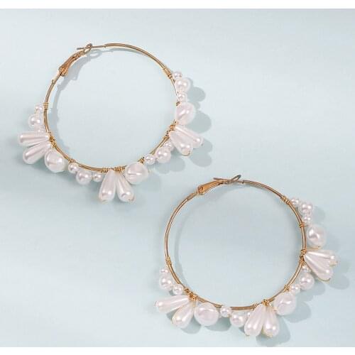 Hiphop/Rock Metal Pearl Hyperbole Stud Earrings Sell Like Hot Cakes Irregular Fashion Ear Ring Punk Women Jewelry For Gift