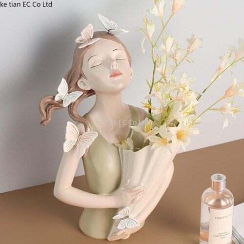 Home Decor Girl Figurine Resin Sculpture Abstract Art Room Decor Nordic Decoration Home Living Room Decoration Accessories Gifts