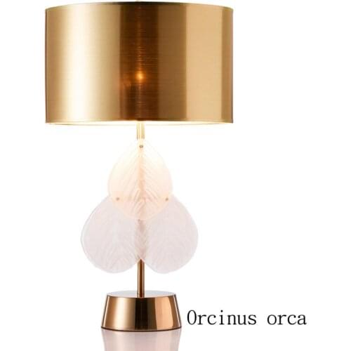 Post modern creative personality glass table lamp living room bedside lamp Nordic modern simple gold LED desk lamp