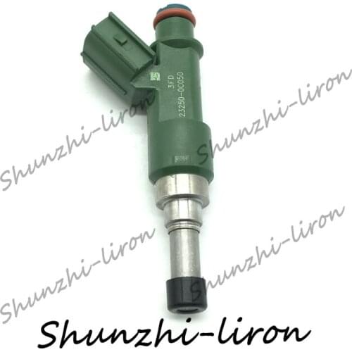 Fuel Injector For Toyota Hilux Vigo 2TR OEM 23250-0C050 23209-0C050