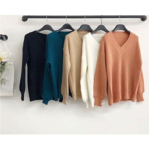 2019New High Quality Cashmere Blended Knitted Sweater Women Tops Autumn Winter V-neck Pullover Female Warm Loose Knitted Jumper
